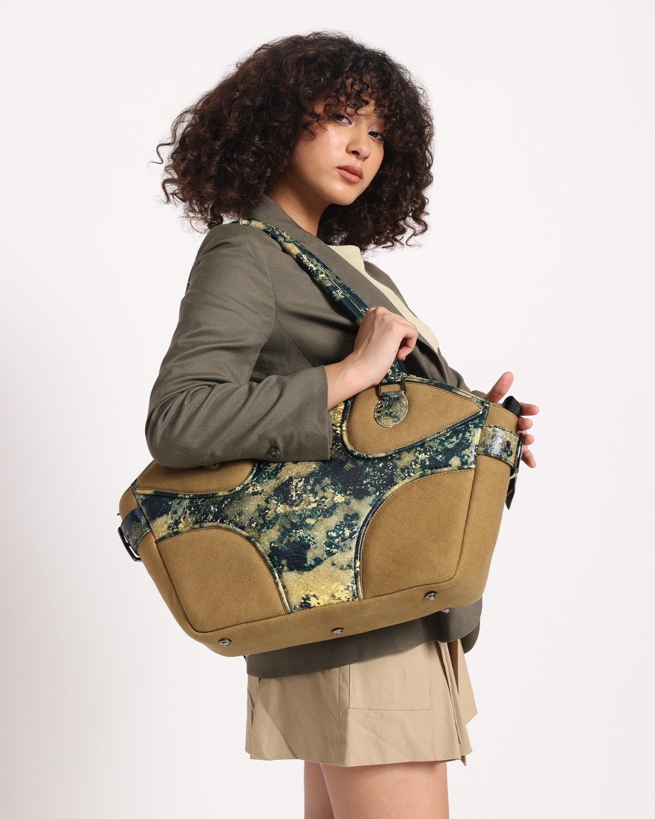 The Muddled Cargo Tote - Oxidized Olive