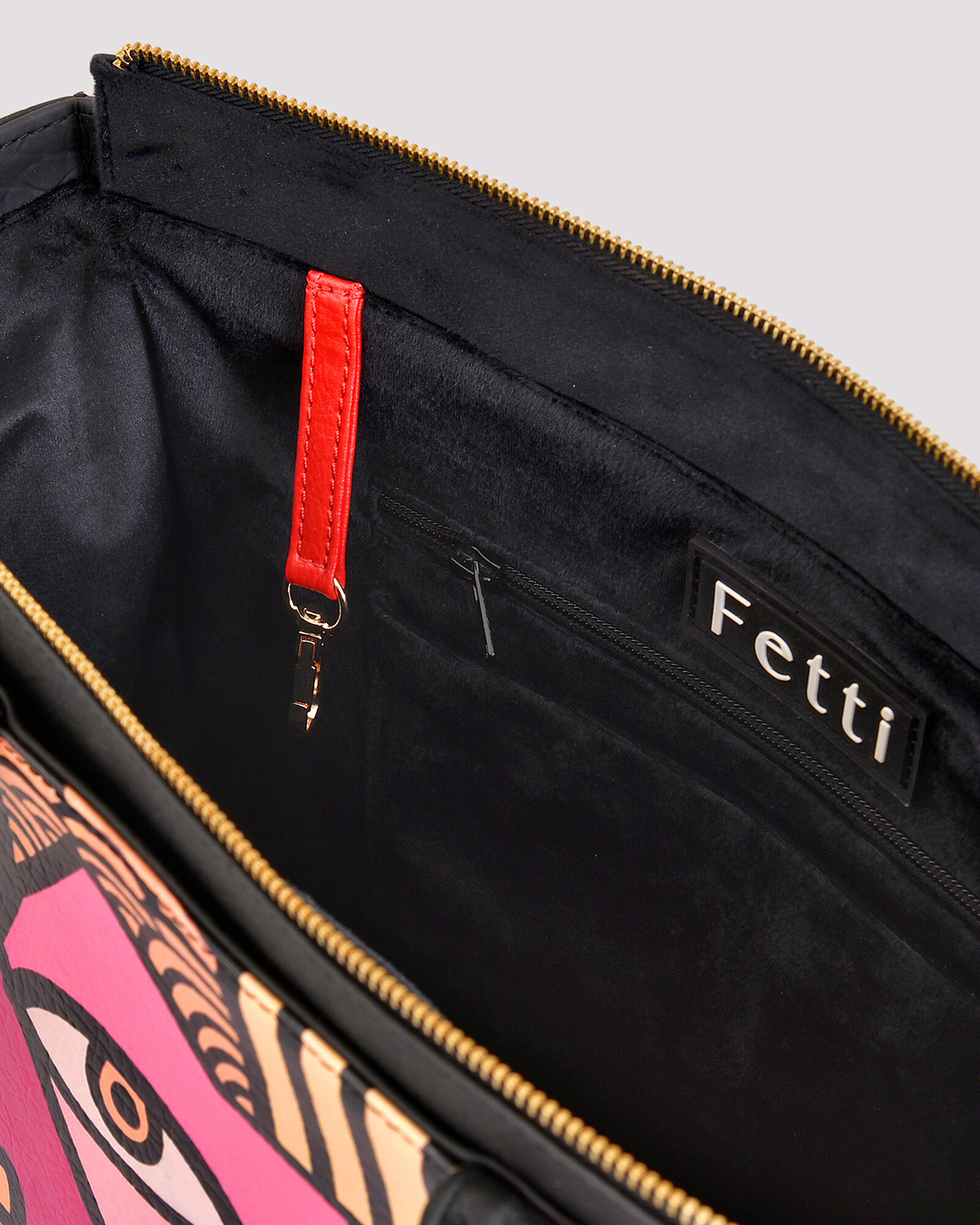 Fetti Faces- Pink