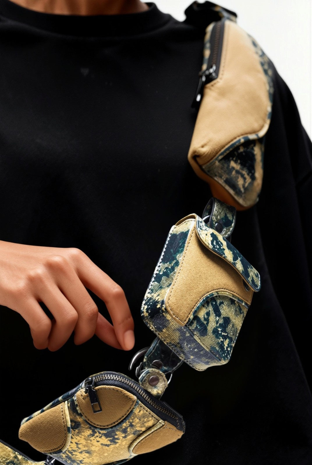 Muddled Cargo Crossbody Belt - Oxidized Olive