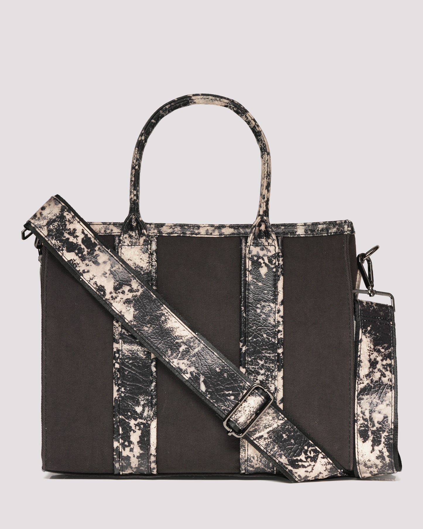 The Fetti Tote Bag- Medium